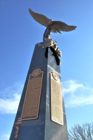 Veterans Memorial Statue 