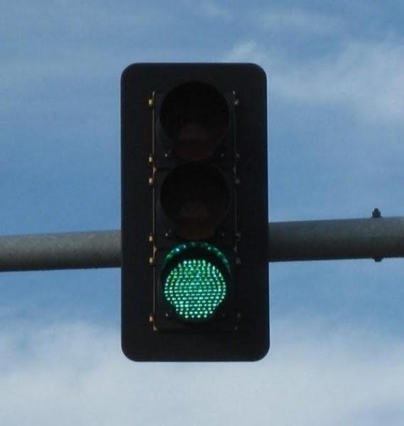 Traffic Signal displaying a green light 