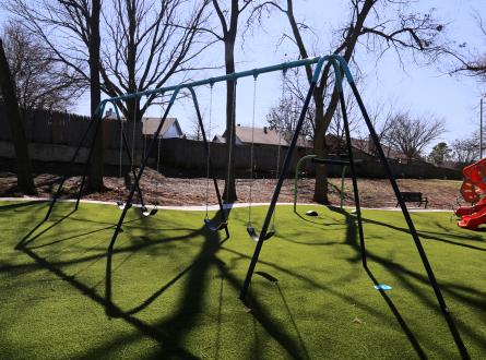 Oakhurst Park Swing Set