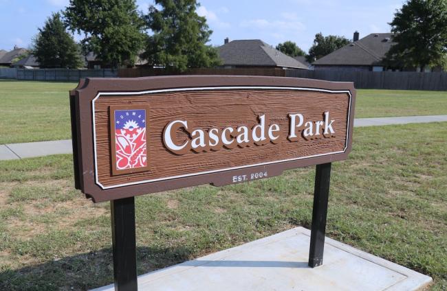 Cascade Park Sign
