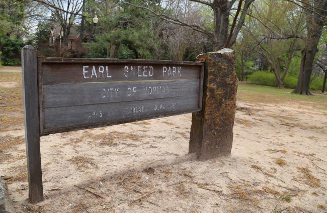 Early Sneed Park Sign